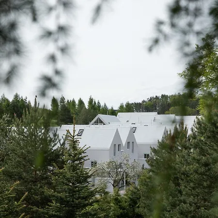 Feng Shui U Zamecke Zahrady Konopiste Villa *