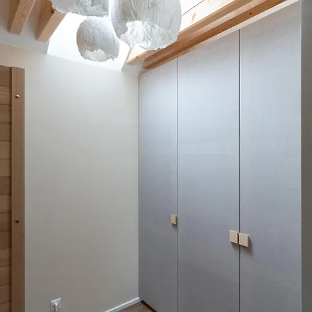 Feng Shui U Zamecke Zahrady Konopiste * Bystrice (Central Bohemian)